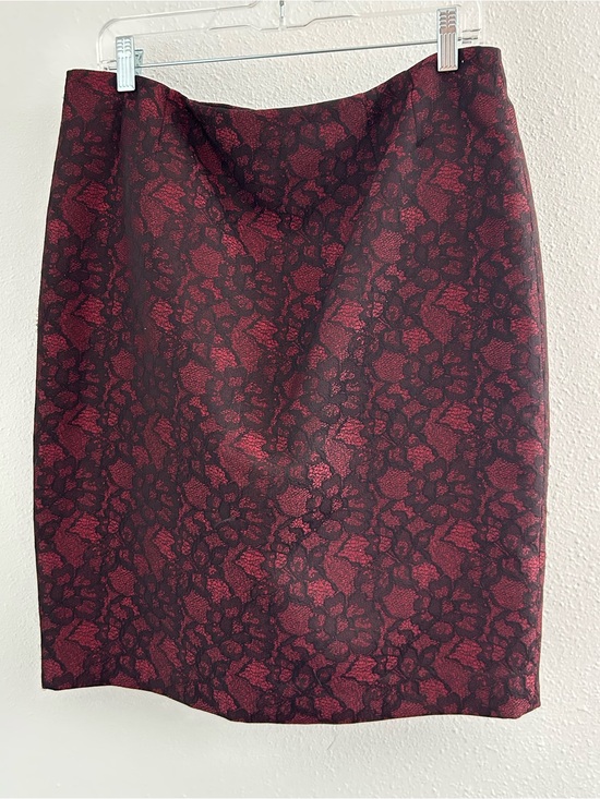 Evan Picone Dresses & Skirts - Evan Picone Burgundy and Black Floral Pencil Skirt
